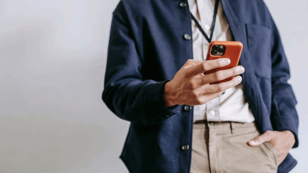 An image of a small business owner contacting his local CPA firm MW&CO for support with his small business