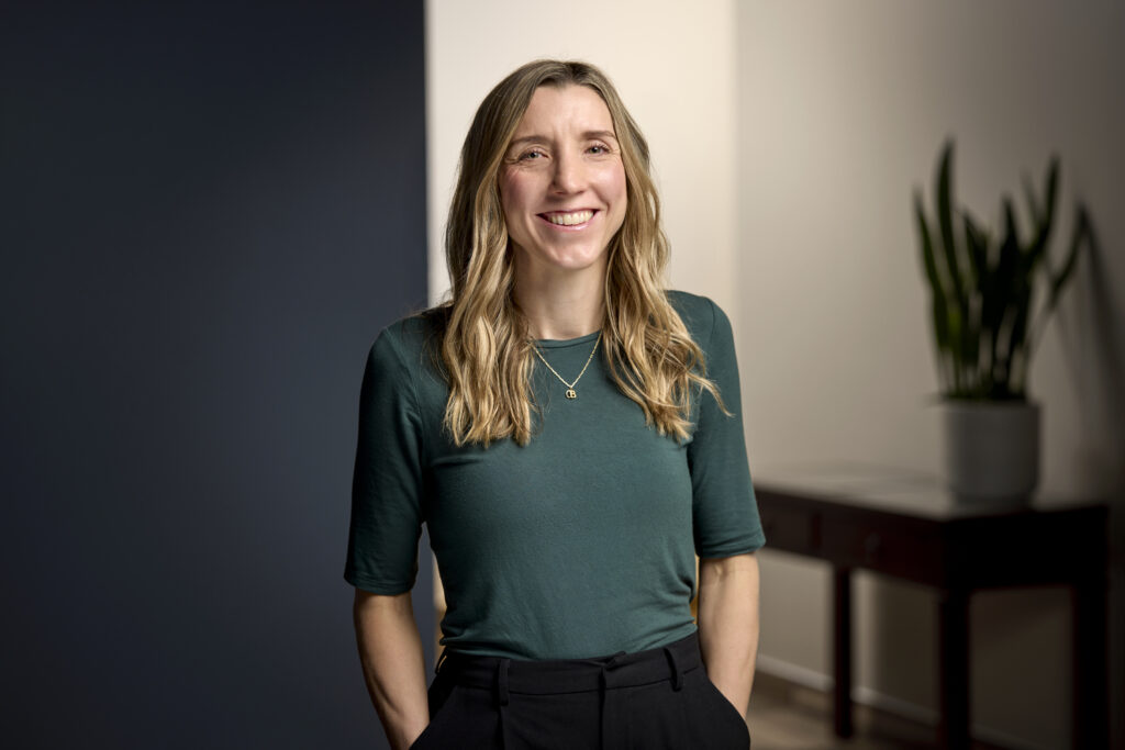 Kelsey Hutchinson, Client Accountant